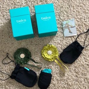 Tieks boxes and flowers